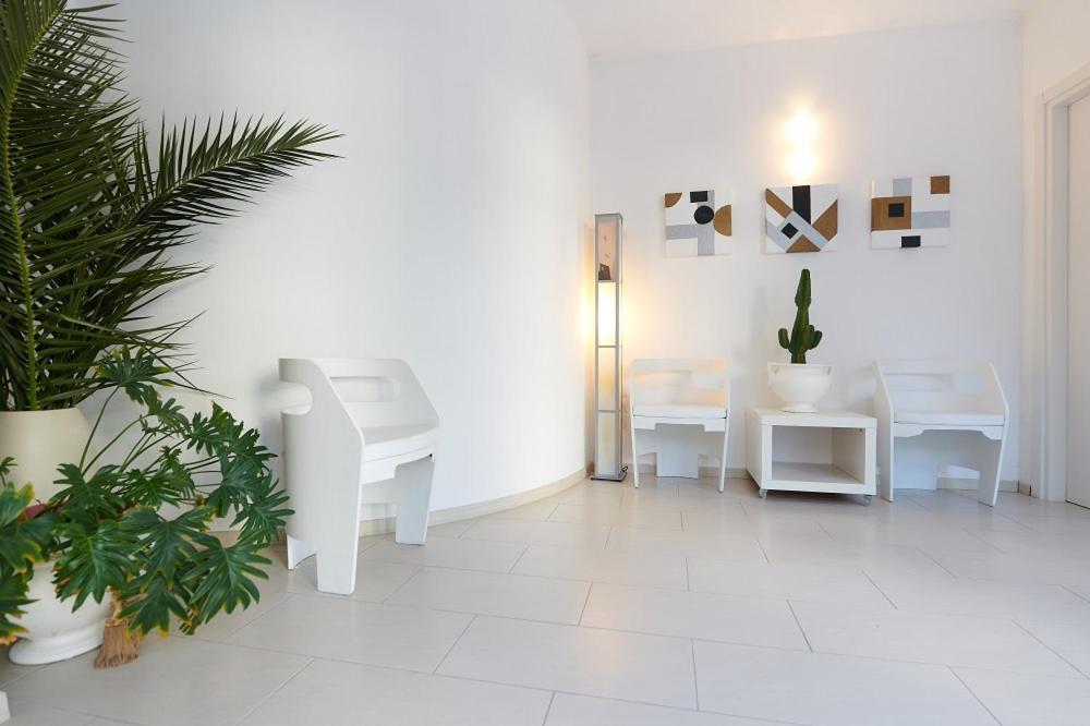 La Pervinca Apartments Малчезине Екстериор снимка